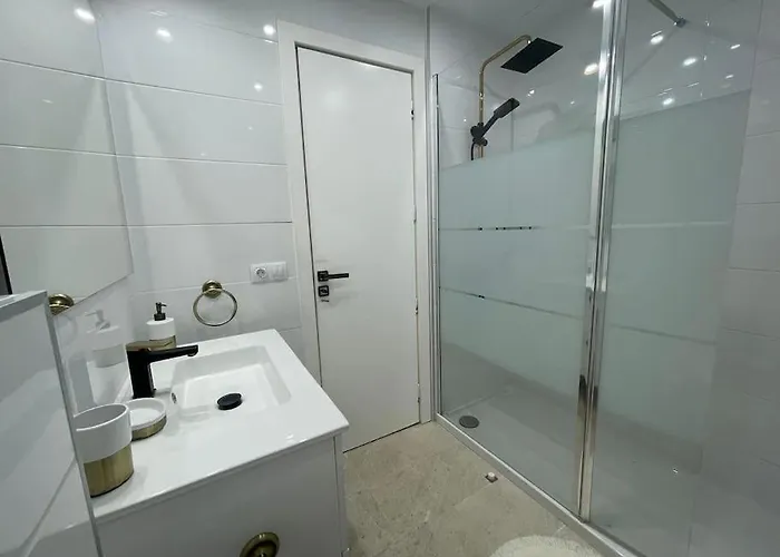 Sia Sunset View Апартаменти *